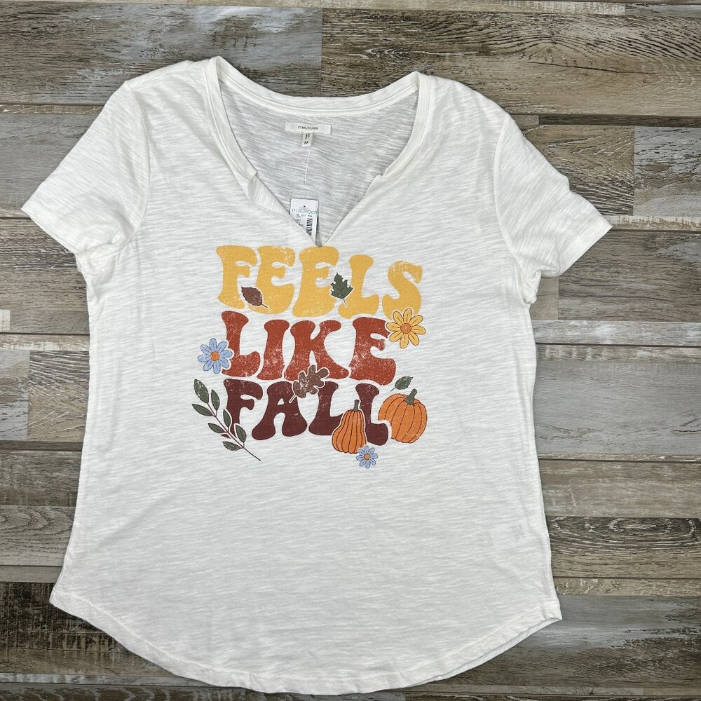 Womens M Maurices tee shirt NWT Feels Like Fall